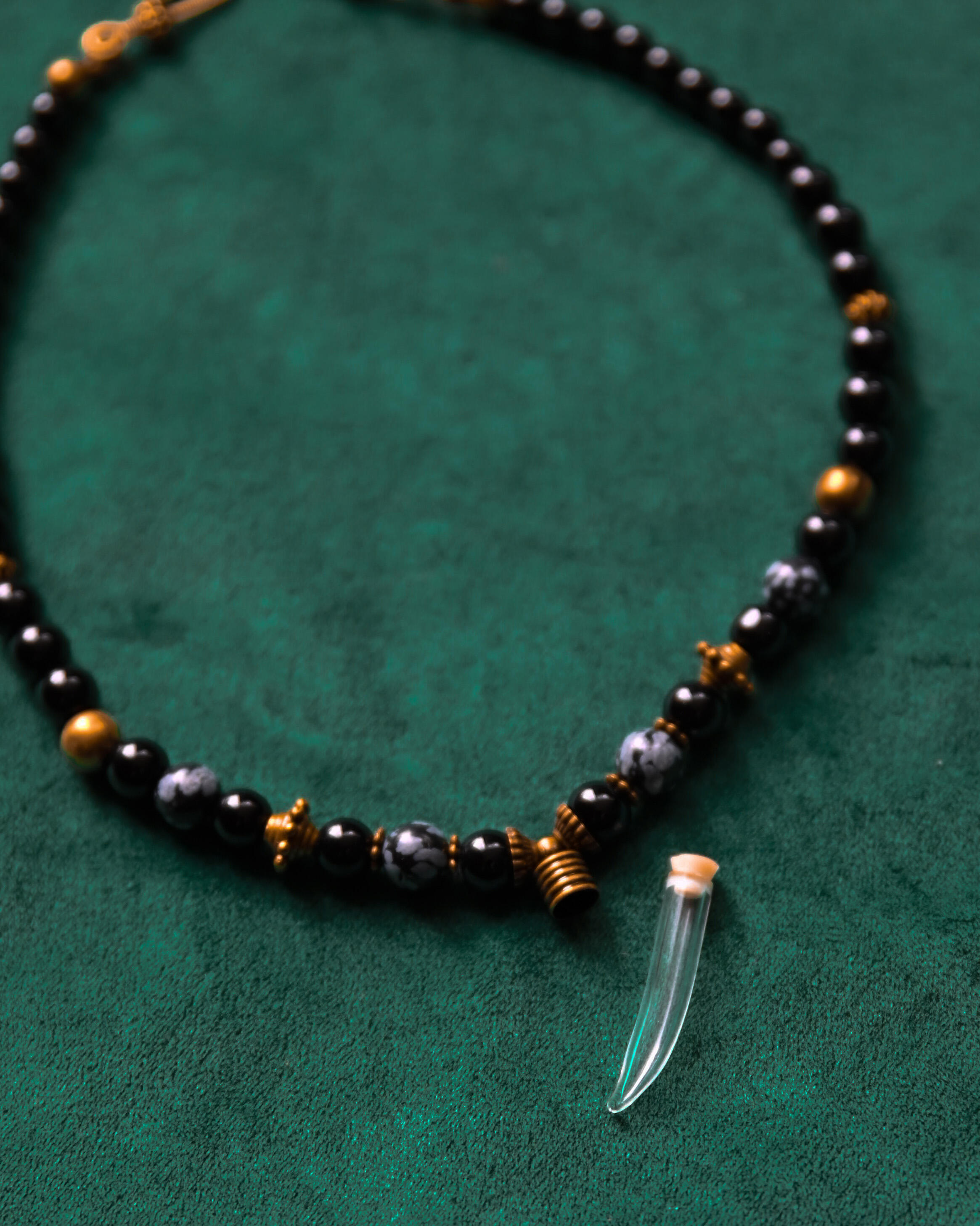 Naszyjnik Amulet (2)